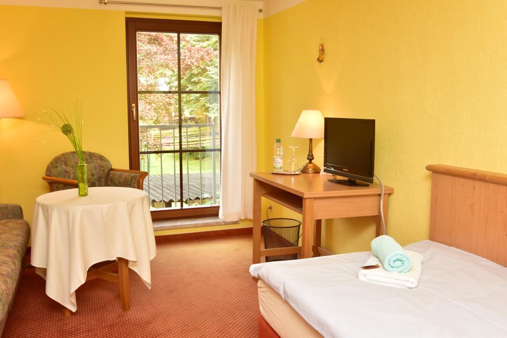 Landhotel Zur Guten Einkehr Grubschutz Bagian luar foto