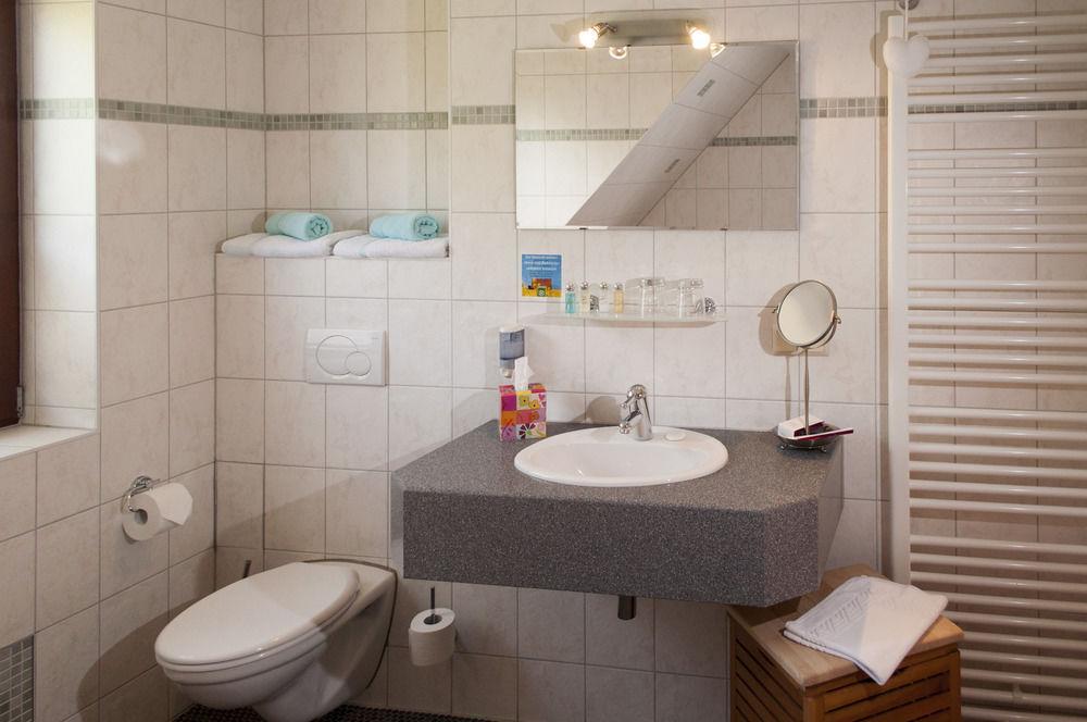 Landhotel Zur Guten Einkehr Grubschutz Bagian luar foto