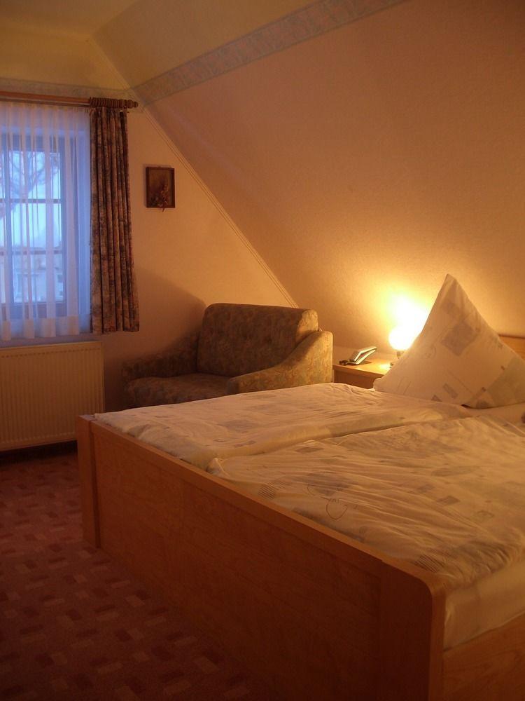 Landhotel Zur Guten Einkehr Grubschutz Bagian luar foto